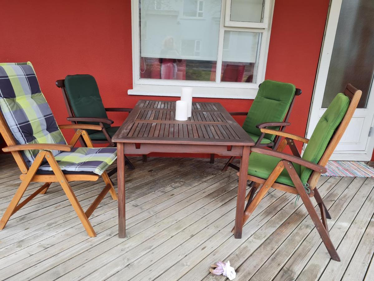 Íbúð með gott andrúmsloft Akureyri Exteriör bild